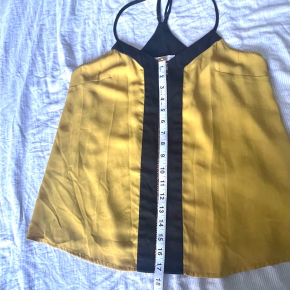 Socialite women’s blouse - Picture 5 of 6